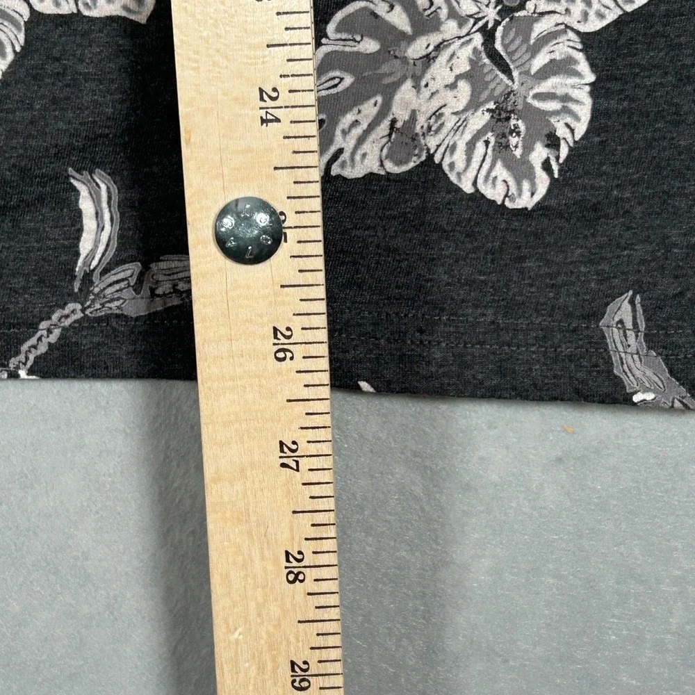 Free Planet T-Shirt Mens Large Charcoal Grey Floral Tropical Short‎ Sleeve Tee